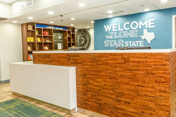 Images Hampton Inn & Suites Fort Worth-West-I-30