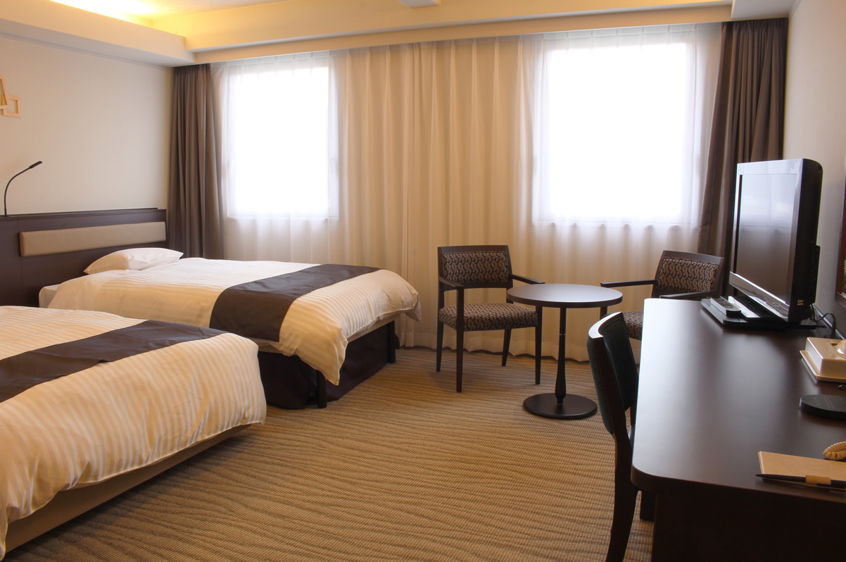 Images 新ロイヤルホテル四万十