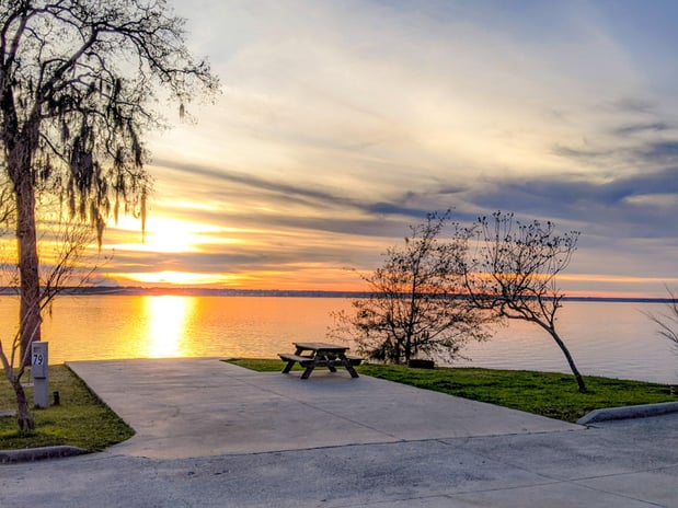 Images On The Lake RV and Cabin Resort