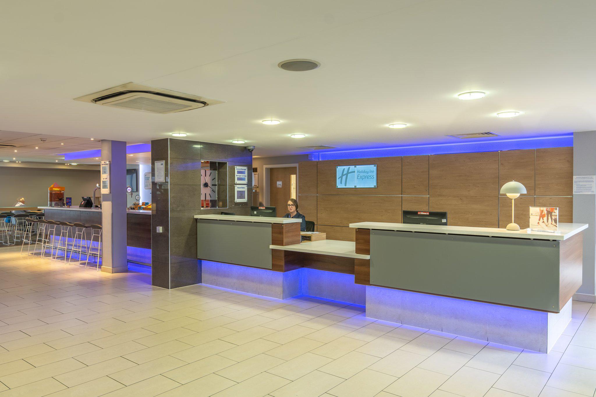 Images Holiday Inn Express Kettering, an IHG Hotel