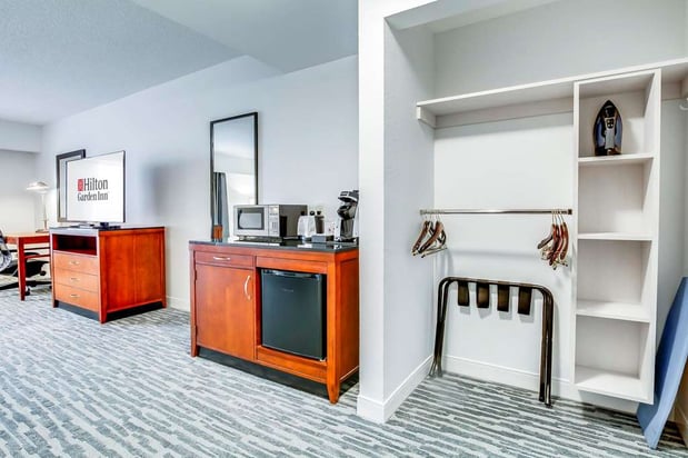 Images Hilton Garden Inn Louisville Northeast