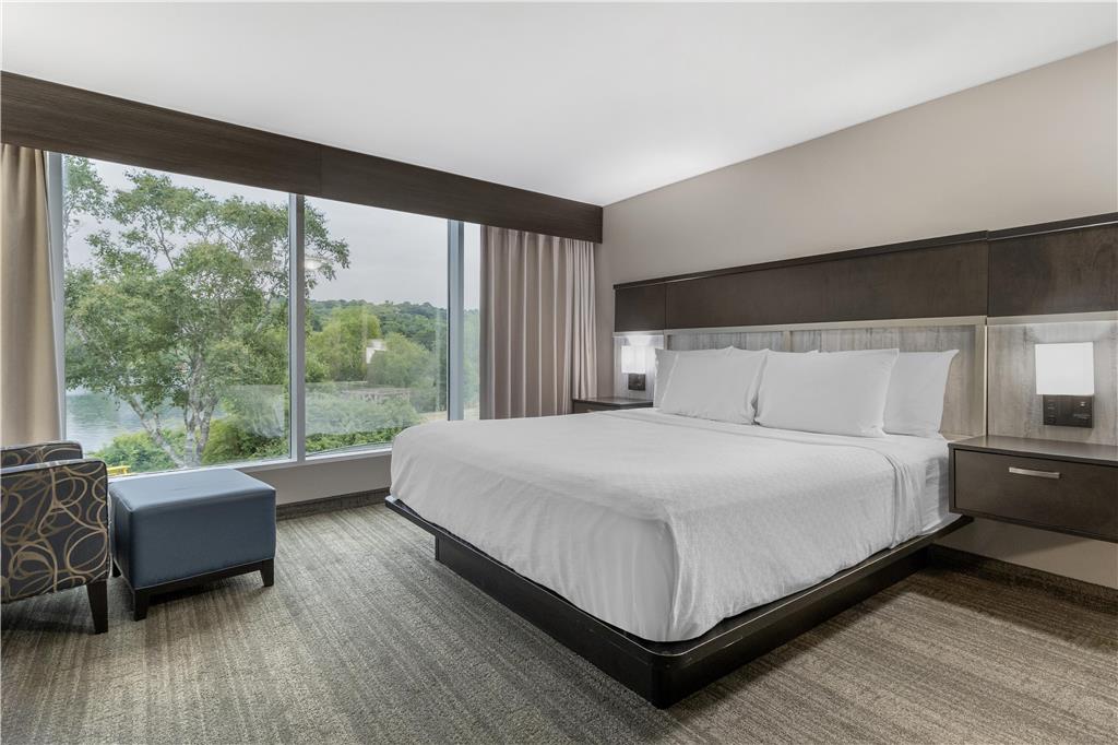 Images Best Western Plus Chocolate Lake Hotel