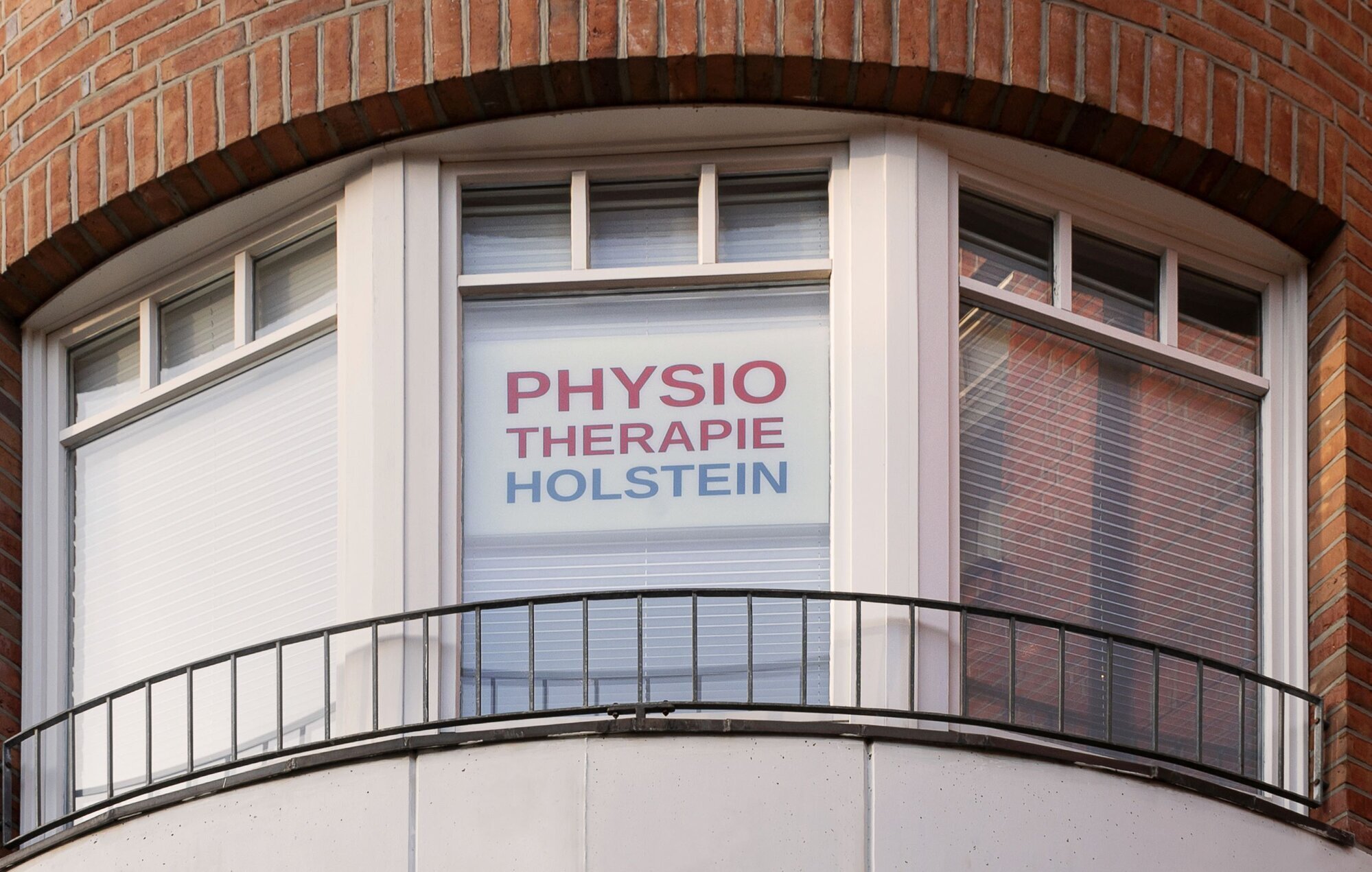 Physiotherapie Holstein, Kirchhofallee 76-78 in Kiel