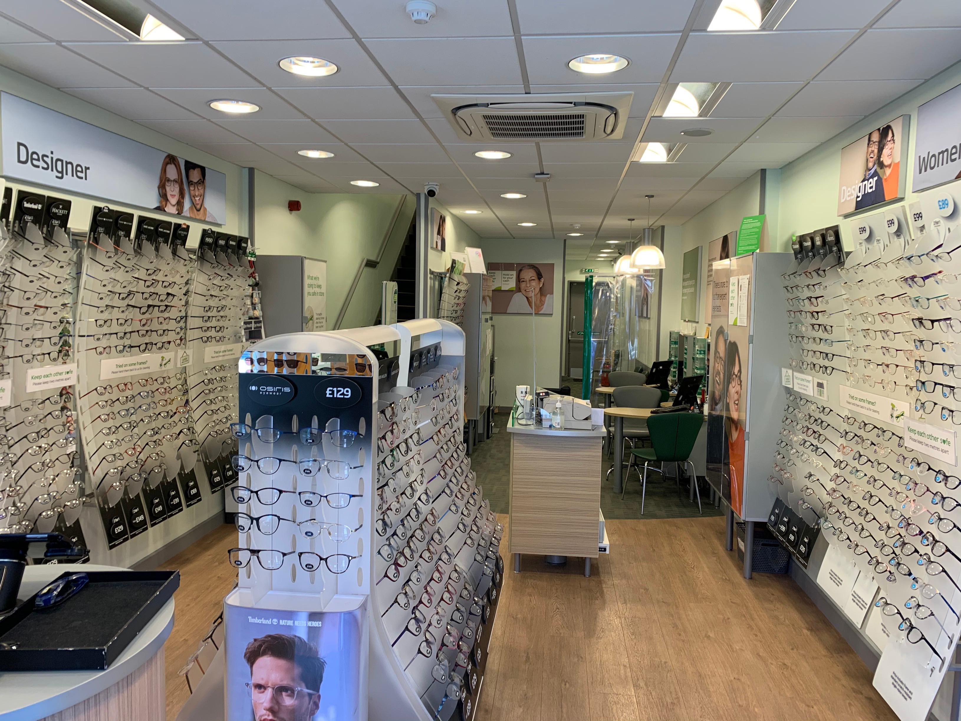 Specsavers Reigate Specsavers Opticians and Audiologists - Reigate Reigate 01737 227920