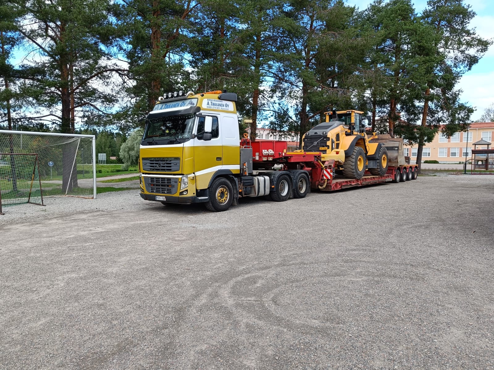 Images Koneurakointi Tikkanen Aimo Oy