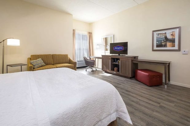 Images Hampton Inn Waterville