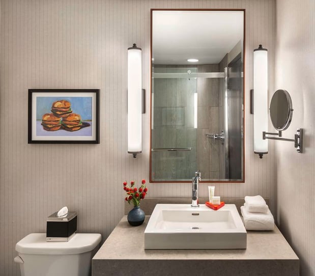 Images Graduate by Hilton Columbus
