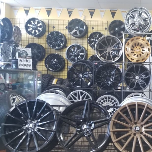 Images VIP Wheel And Tire. Auto Spa