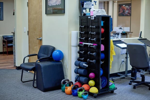 Images MOTION Sports Medicine - Franklin Square