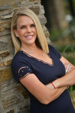 Images Shelli Bronstine, REALTOR | Coldwell Banker Realty