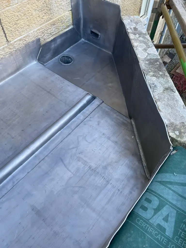 Images Chisholm Roofing Ltd