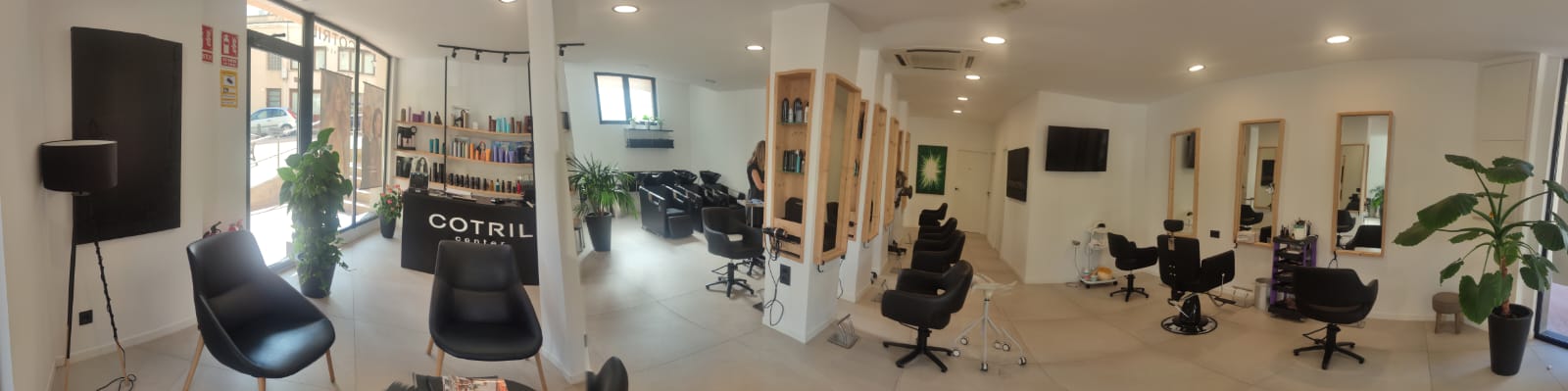 Images Pablo Herrera Estilistas