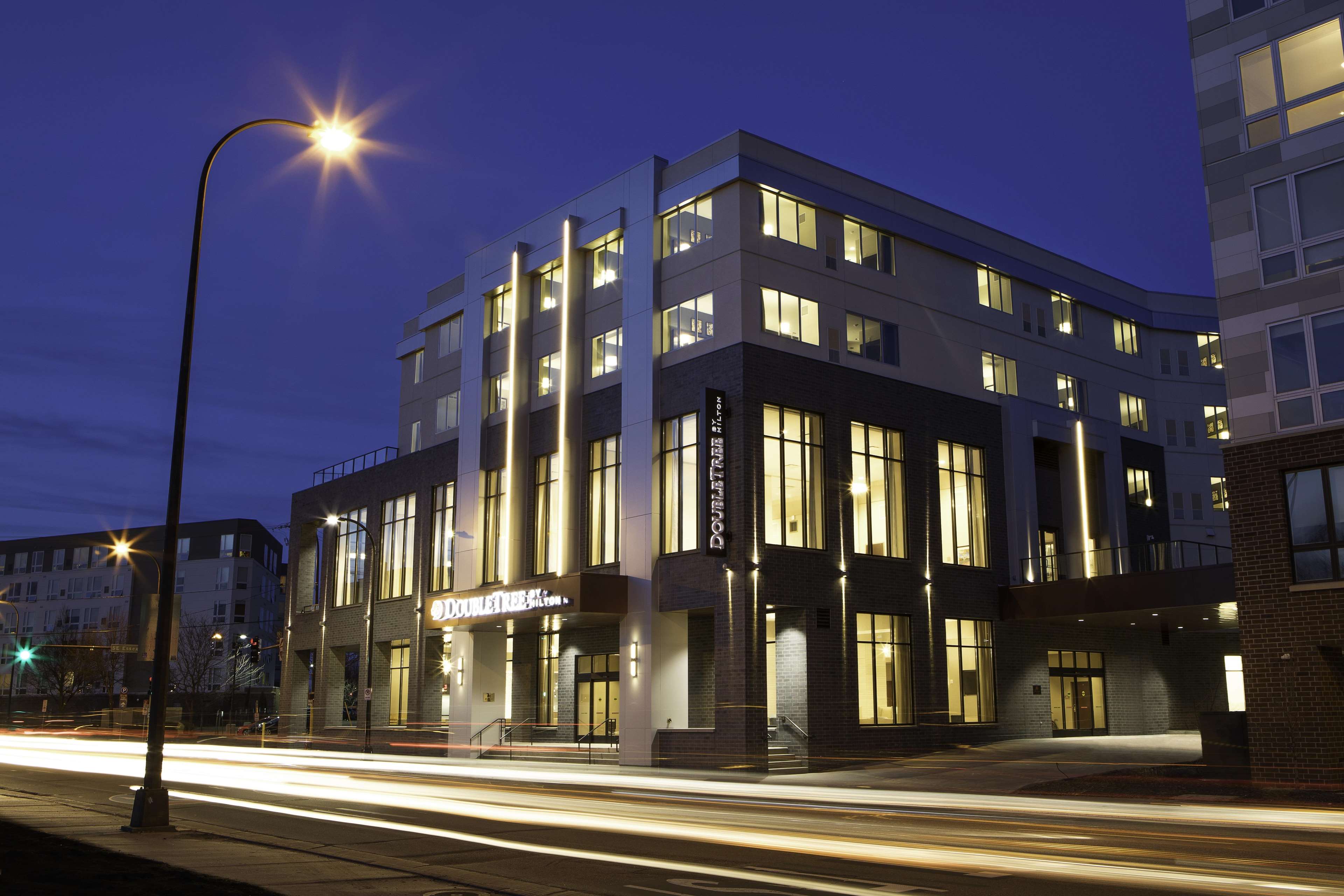 DoubleTree by Hilton Hotel Minneapolis - University Area