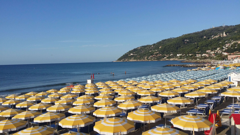 Images Agenzia immobiliare Merula