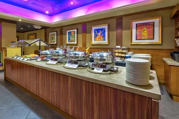 Images Crowne Plaza Dulles Airport by IHG