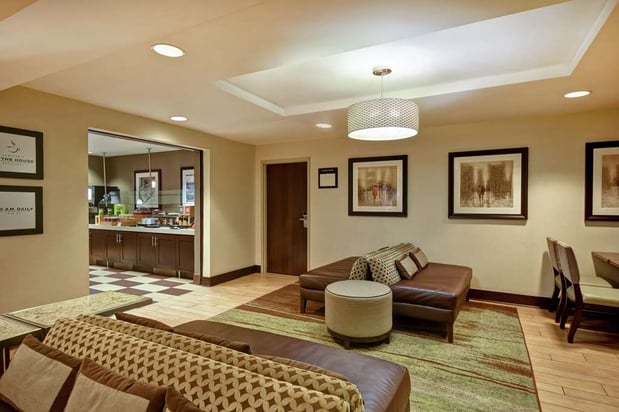 Images Hampton Inn Atlanta-Mall Of Georgia