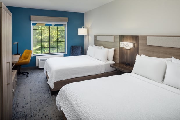 Images Holiday Inn Express & Suites Albemarle by IHG