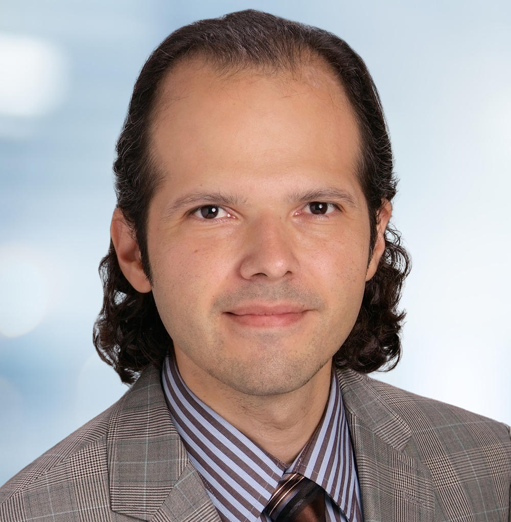 Dr. Guillermo Moguel-Cobos, MD