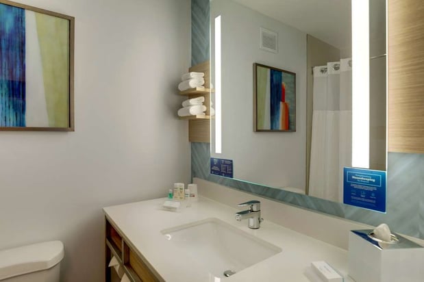 Images Hilton Garden Inn Fort Worth/Fossil Creek