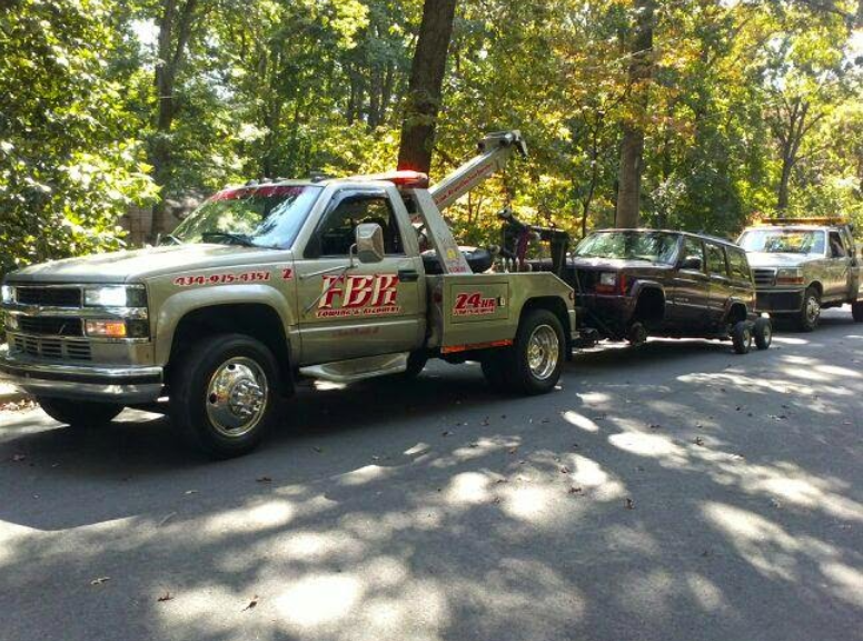 Images FBR Towing & Recovering