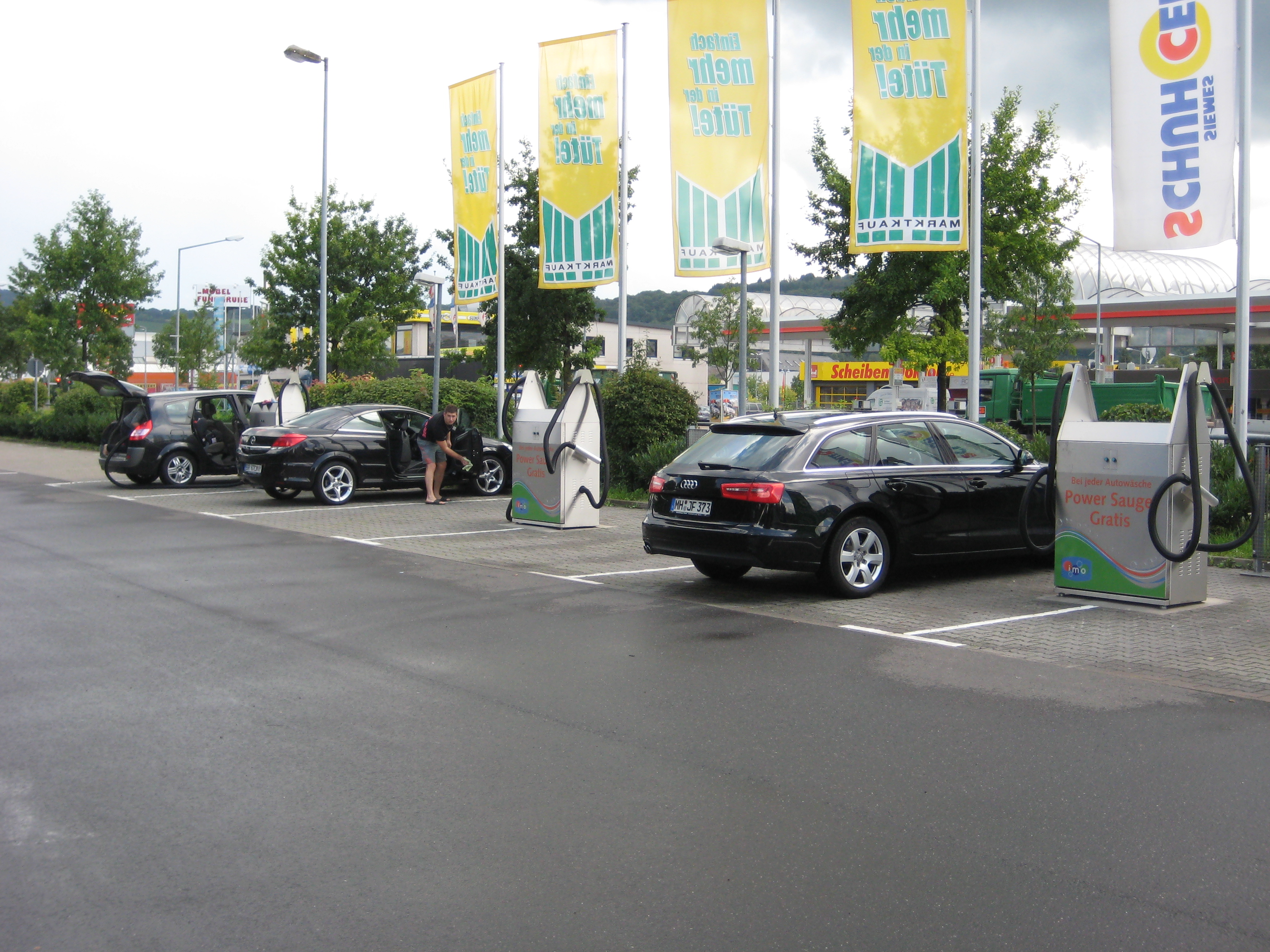 IMO Car Wash, Zurmaiener Str. 160 - 168 in Trier