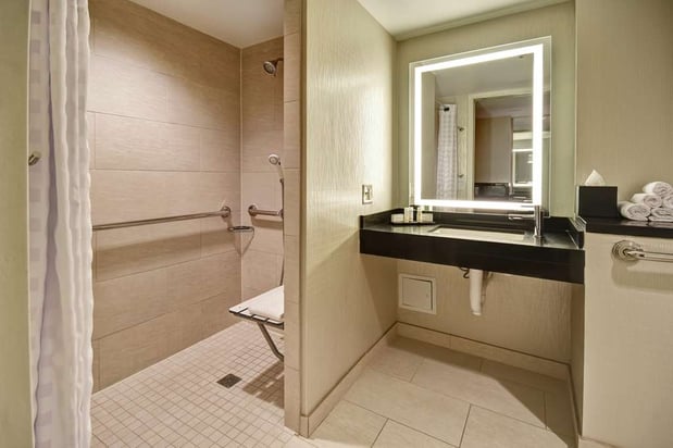 Images Embassy Suites by Hilton Chicago Downtown Magnificent Mile