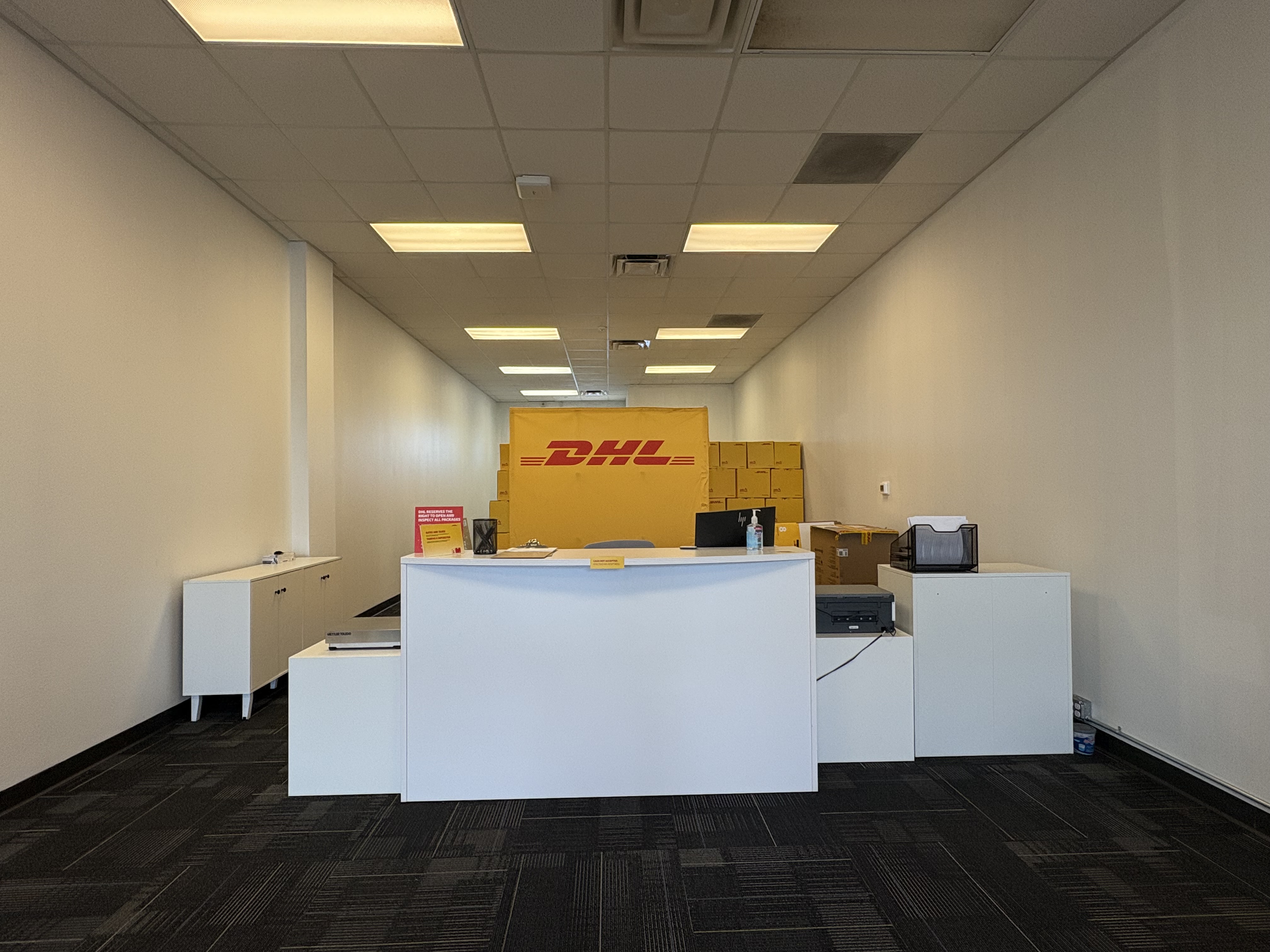 DHL Express Service Point Doral/Sweetwater Image