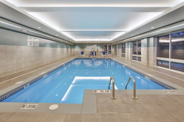 Images Holiday Inn Express & Suites Grand Rapids - Airport North by IHG