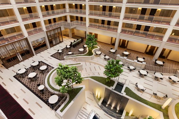 Images Embassy Suites by Hilton Chicago Downtown River North