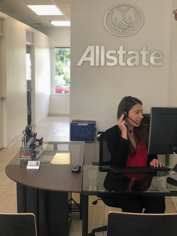 Images Cesar Loaiza: Allstate Insurance
