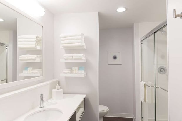 Images Hampton Inn & Suites Chicago Schaumburg