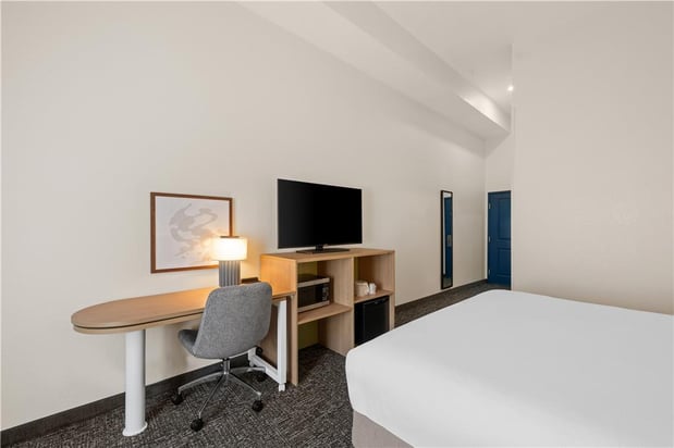 Images Spark by Hilton Homewood Birmingham