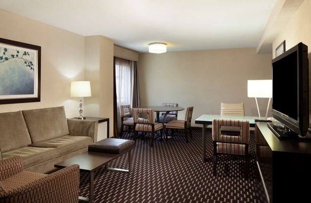 Images Embassy Suites by Hilton Houston Near the Galleria