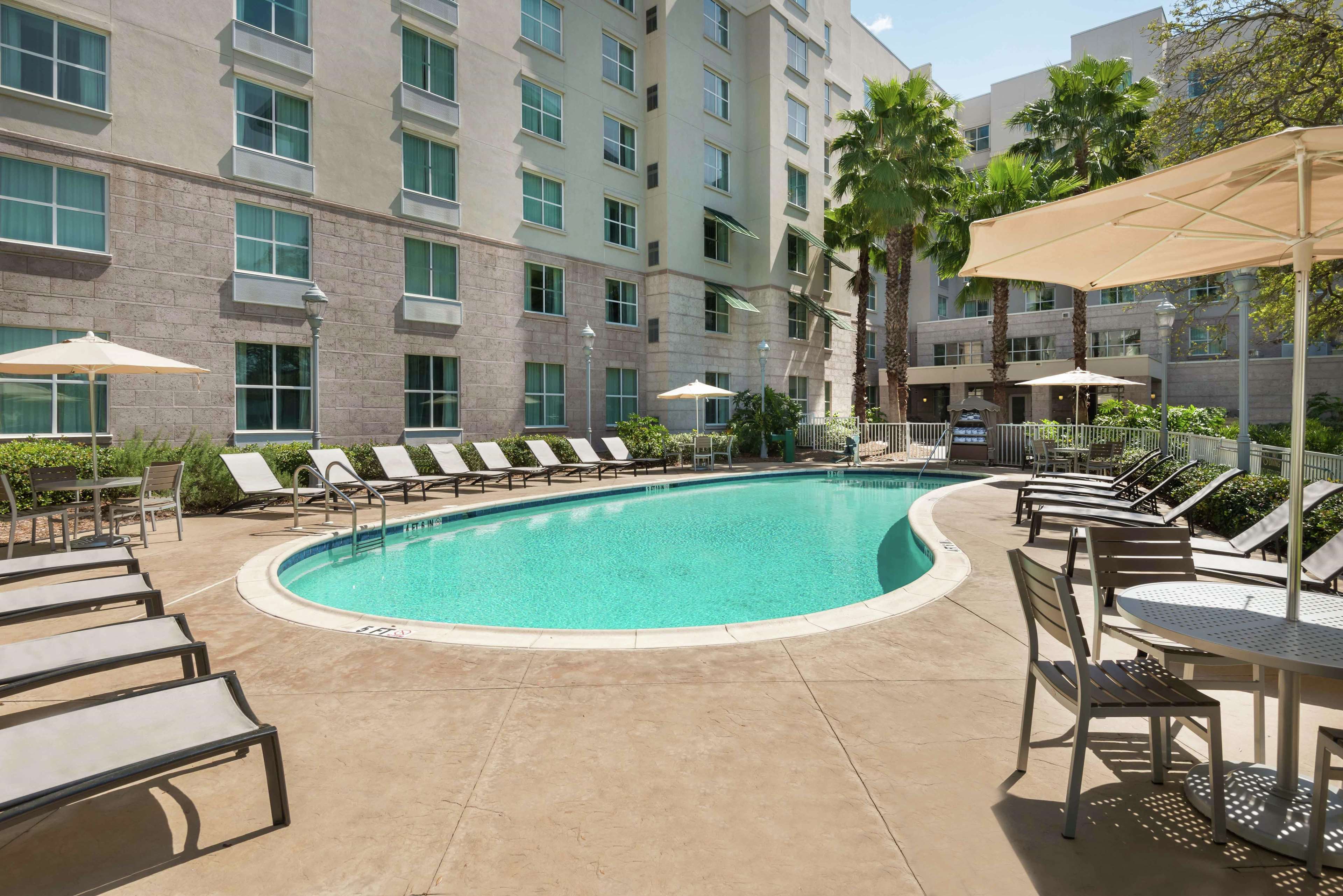 Homewood Suites by Hilton Tampa Airport - Westshore Photo