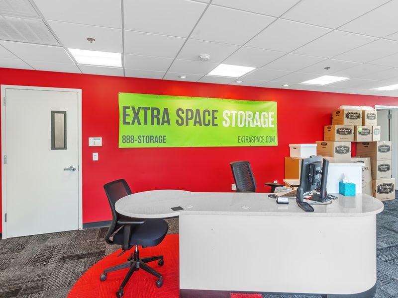 Images Extra Space Storage