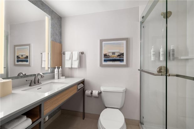 Images Hilton Garden Inn Arlington Shirlington