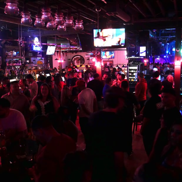 Images Vinnie's Bar & Grill