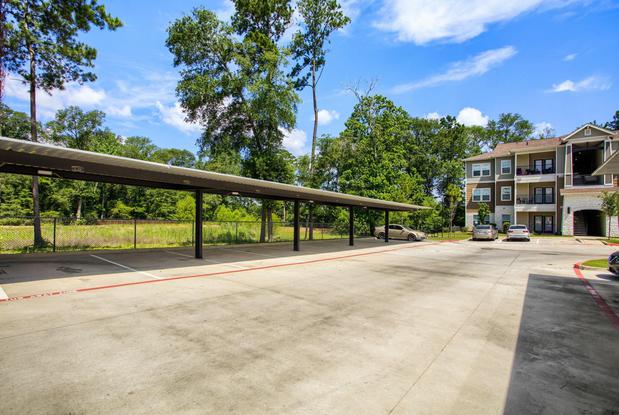Images Urban Oaks at Conroe