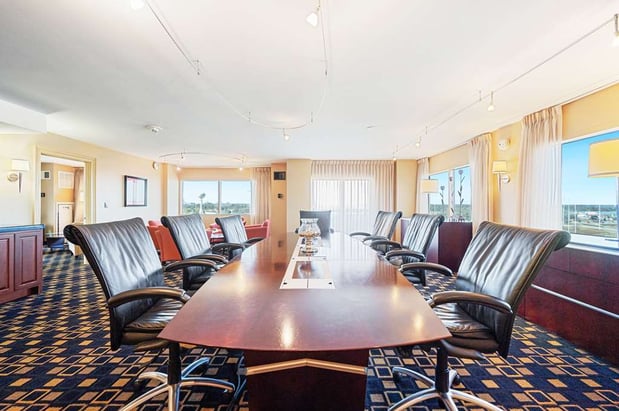 Images Hilton Chicago/Oak Brook Suites