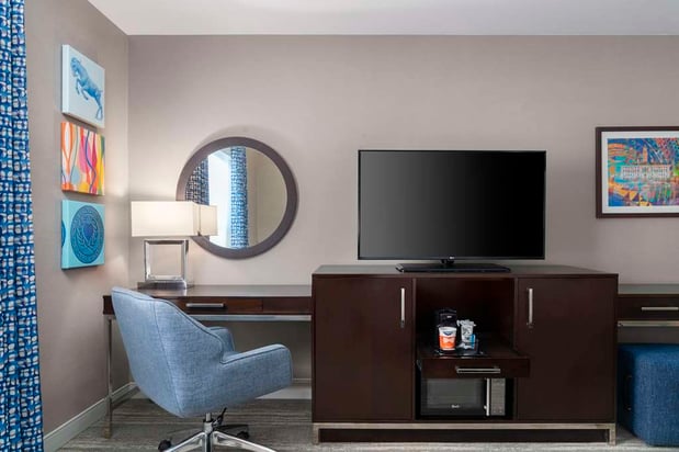 Images Hampton Inn & Suites Worcester
