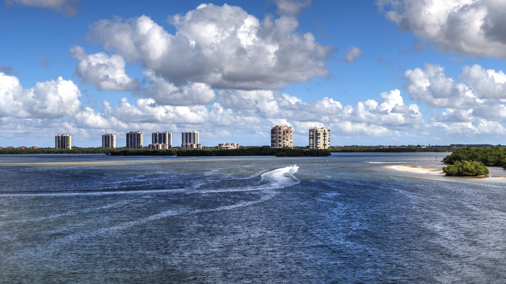 Enjoy beautiful sunny days on Estero Bay 