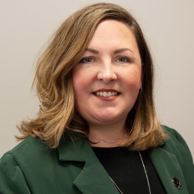 Images Edward Jones - Financial Advisor: Rochelle Peabody