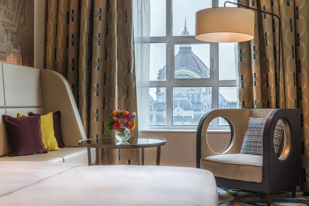 Hotel room bed side Radisson Blu Hotel, Antwerp City Centre Antwerpen 03 203 12 34