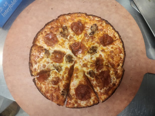 Images Townline Pizzeria Seafood/Harrison's Roast Beef