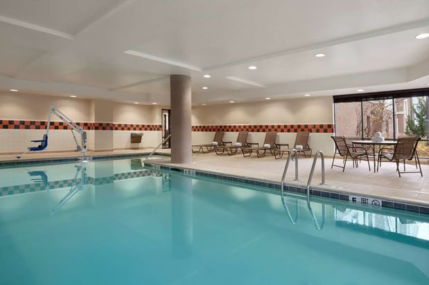 Images Hampton Inn & Suites Hartford/East Hartford