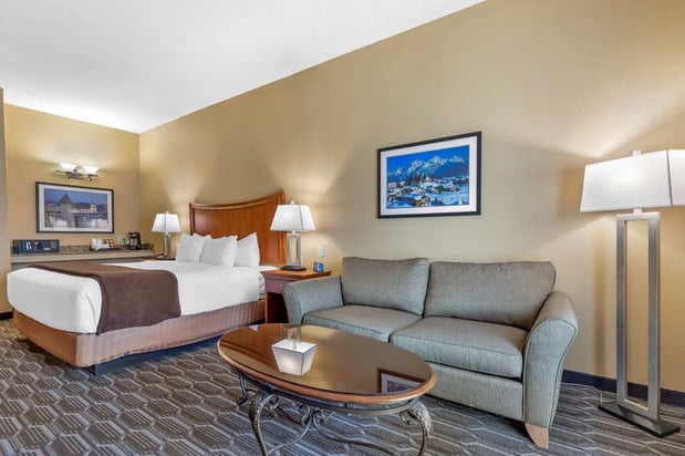 Images Best Western Plus Swiss Chalet Hotel & Suites