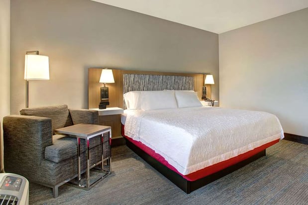 Images Hampton Inn & Suites Borger