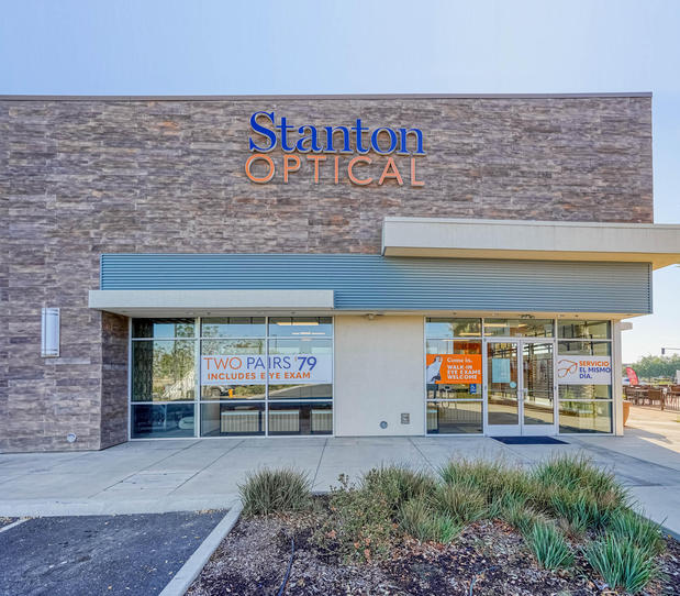 Images Stanton Optical