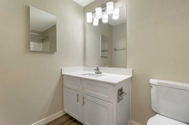 Images Alderwood Heights