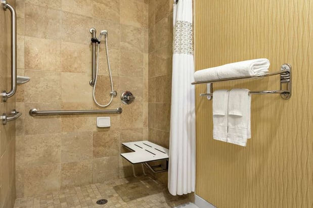 Images Hampton Inn Akron-Fairlawn
